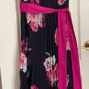 Jessica Howard sleeveless floral long dress, new never worn